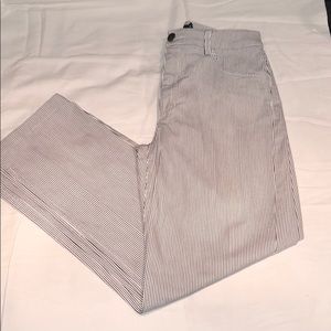 WOMYN BLACK & WHITE STRIPED PANTS